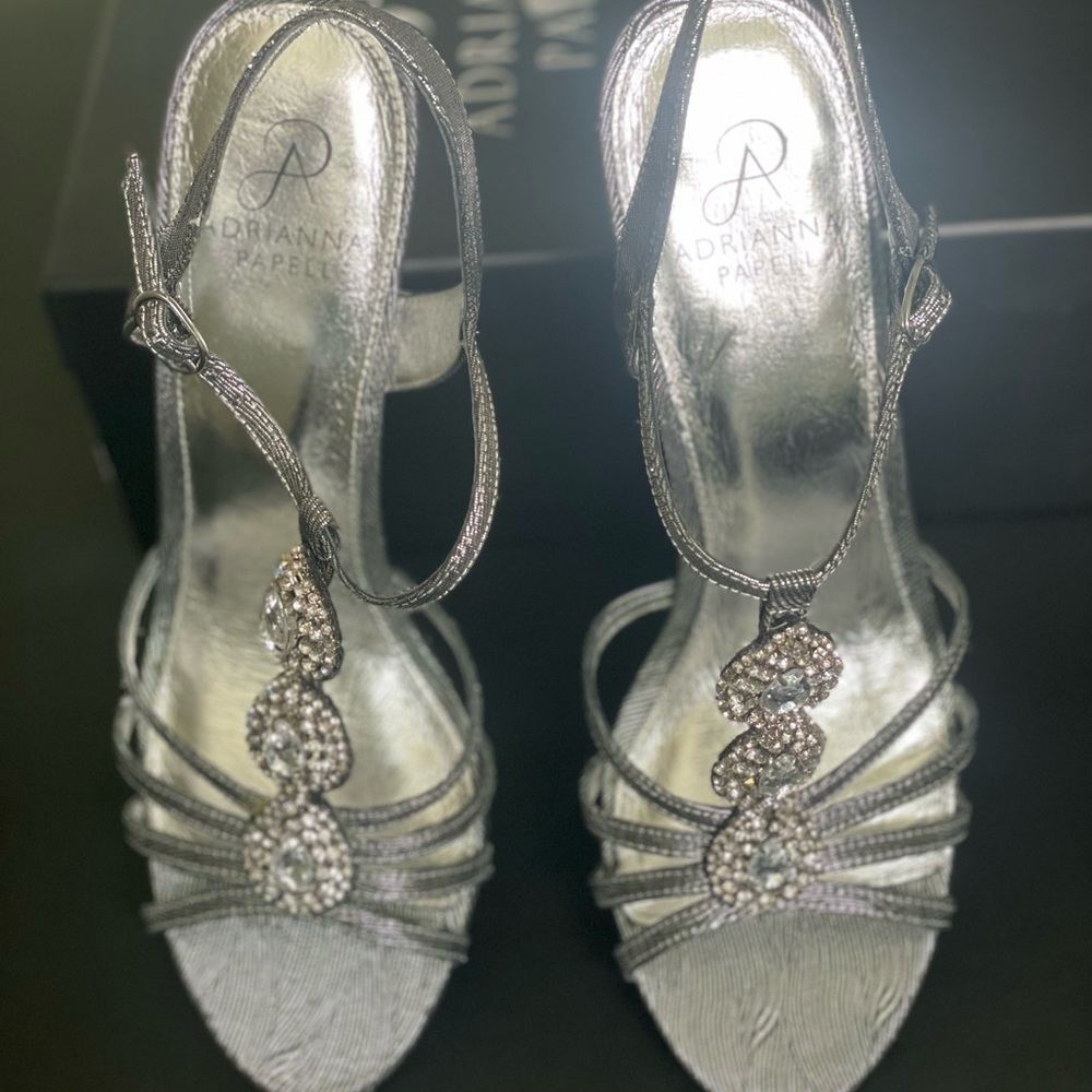 Adrianna Papell heels